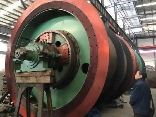 Gepersonaliseerde explosiebestendige anti-fracturele bescherming van mijnenhef