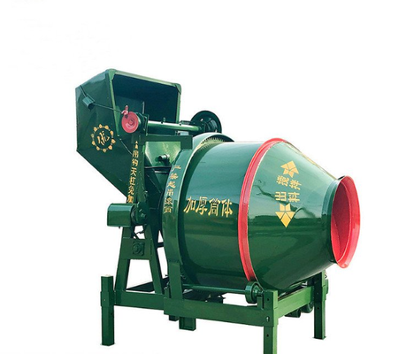 Leverancier van cementfabriekapparatuur Mobiele betonmixer met gekantelde trommel voor mijnbouw- en civiele bouwprojecten