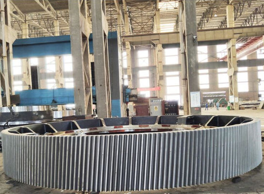 42CrMo staal 16000mm Groot de Omtrektoestel van Ring Gear For Cement Mill en van de Roterende Oven