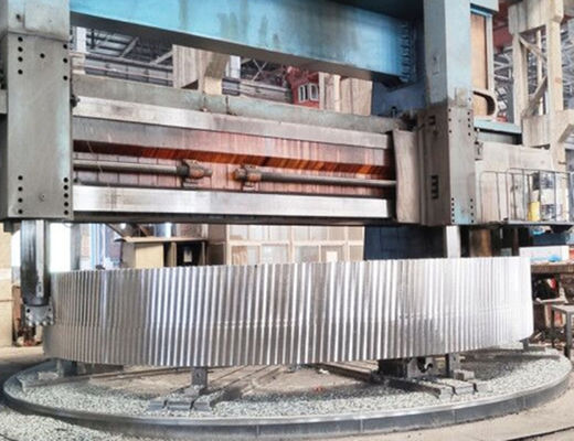 16000mm Knoestig Gietijzer Ring Rotary Kiln Girth Gear en de fabrieksprijs van het aansporingstoestel