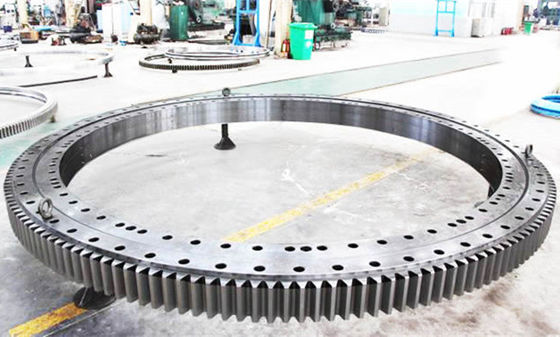 Niet Standaard Binnen Buitentoestelkraan die Ring Bearing zwenken en fabrieksprijs dragen